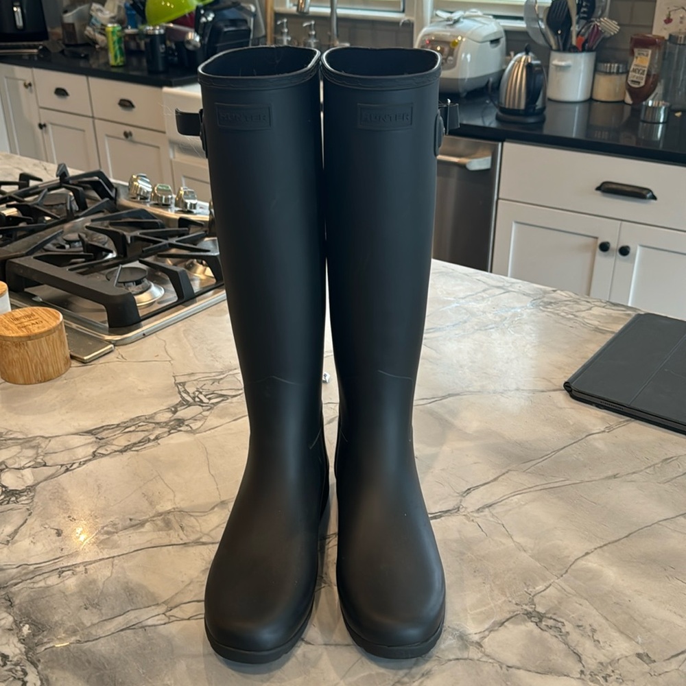 Hunter Original Refined Matte Tall NEW Black Knee High Pull On Rain Boots 9